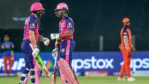 Sunrisers Hyderabad vs Rajasthan Royals | Cricket News in Marathi