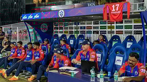 rishabh pant jersey kept-at-the-delhi-capitals-dugout-bcci-asks-delhi-management to-avoid-this-gesture-ipl-2023