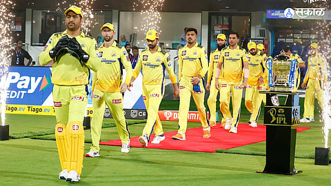 चे थेट प्रक्षेपण पाहण्याचा हा सर्वात मोठा विक्रम आहे. 
JioCinema breaks all records concurrent viewership touches 2.5 crores during CSK vs GT