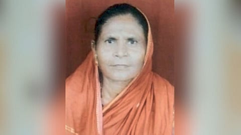 worrier women fighting for women garbage collectors