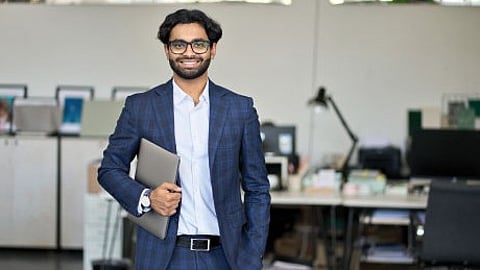 Dr Jayshree Fadnavis writes leadership qualities characteristics good leader