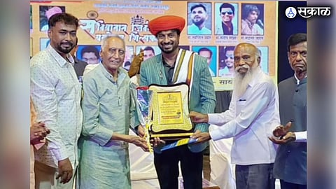 Kiran Mane shared a video about farm's products and talks about farmers labourers workers