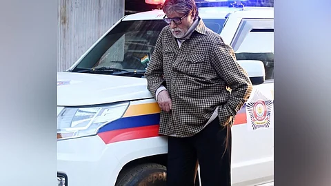 Amitabh Bachchan, Amitabh Bachchan news, Amitabh Bachchan bike ride news, Amitabh Bachchan police