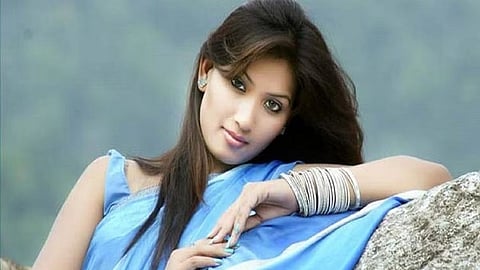 Meenakshi Thapa Murder case mumbai police SIM uttar pradesh