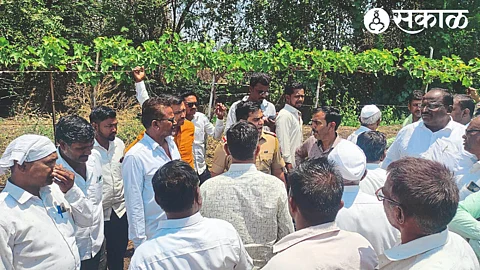 Inspector Nilesh Bodkhe and the farmers are investigating the incident.