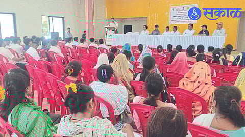 Village Development Officer Mukesh Kapure while guiding the attendees regarding the Village Development Plan