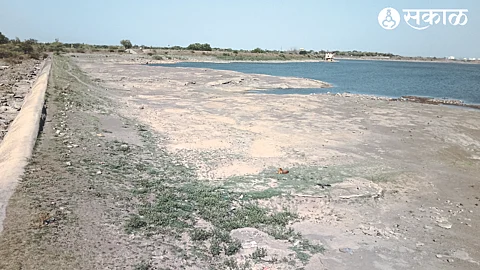 Status of water storage in Nakane Lake.
