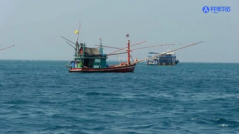 Chinese Boat Capsizes