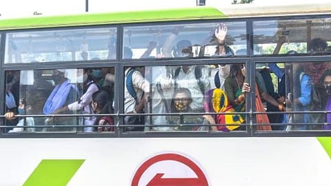 private bus fare hike on diwali msrtc planning to operate more buses marathi news