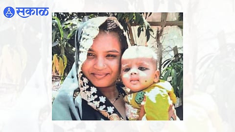 Lajinabi Khan with five-month-old Asad Khan.