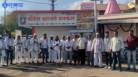 Sharad Pawar announcement of resign from post of party president decision made repercussions in rural areas nashik news