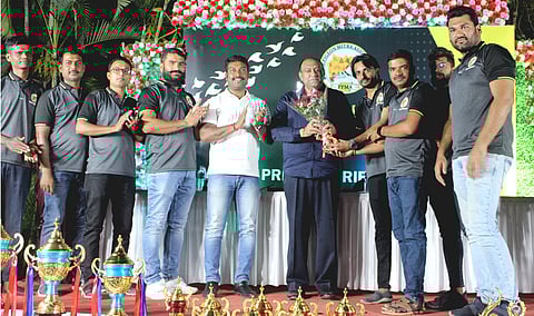 Ali Daruwala statement Efforts to promote pigeon racing national sport bird pune