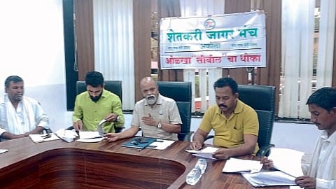 crop loan will not denied to farmer due to CIBIL Warned to file cases against banks if refuse loan akola agriculture