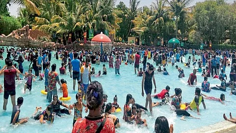 wet n joy water park and amusement park summer heat wave shirdi ahmednagar