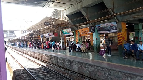 Mumbai Local