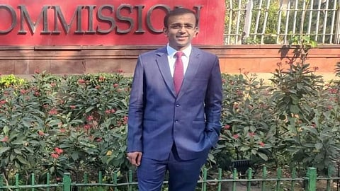 UPSC IAS Exam Akshay Kumar Patil