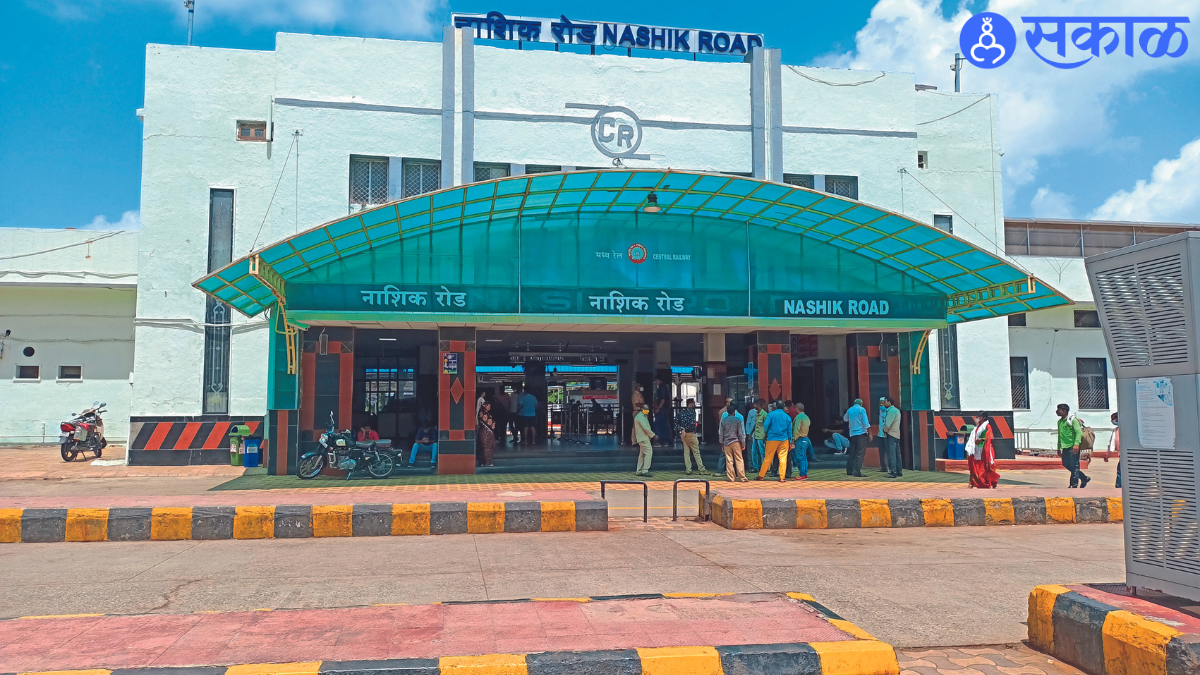 Nashik News : रेल्वे पोलिसांकडून मुलांचे पुनर्वसन; चारही प्लॅटफॉर्मवर सीसीटीव्हीची देखरेख