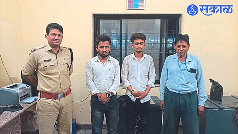Police arrests tc fraudsters jalgaon crime news