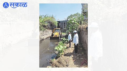 Ongoing drain cleaning in Chirantan Hospital area of Devpur area.