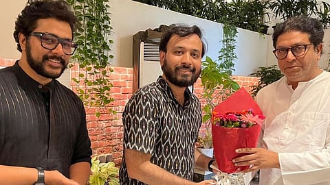 suyash tilak meet mns chief raj thackeray at dadar