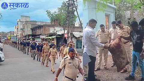 Mock drill by police in Mahavitaran office jalgaon news