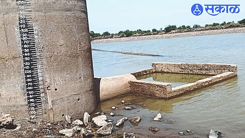 Residual water in municipal storage ponds