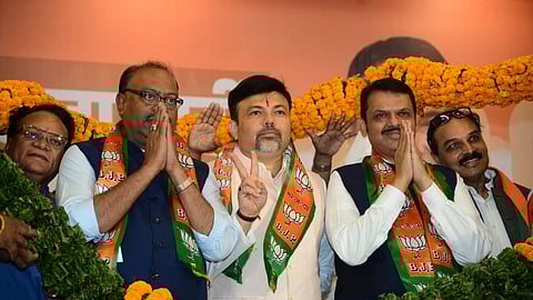 Devendra Fadnavis ashish Deshmukh