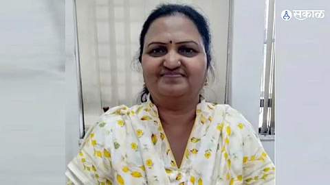 Sunita Dhangar: नाशिकमधून मोठी बातमी! लाचखोर शिक्षणाधिकारी सुनिता धनगर निलंबित