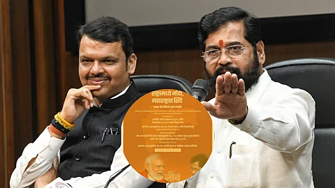 Shiv Sena advertisement says Eknath Shinde more favorite as CM over Devendra Fadnavis Politics news