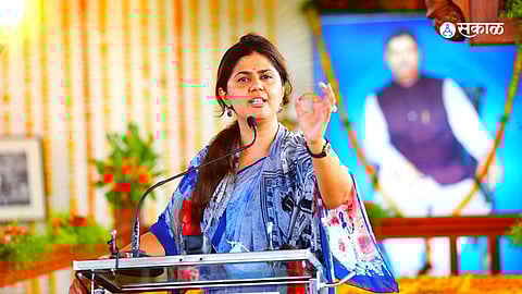 Pankaja Munde : "मला वाटतं प्रेम म्हणजे प्रेम असतं..." ; लव्ह जिहादवर पंकजा मुंडे स्पष्ट बोलल्या