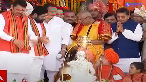 Rajyabhishek Sohala: 'तो' नेता तडकाफडकी रायगडावरून निघून गेला; राज्याभिषेक सोहळ्यात असं झालं तरी काय?