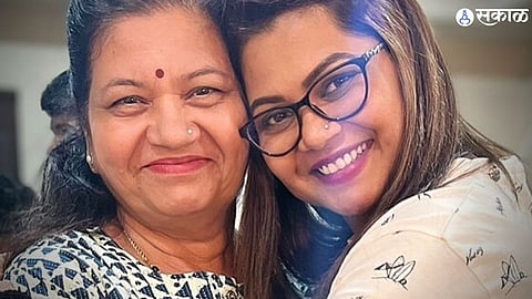 namrata sambherao special birthday post on her mother maharashtrachi hasyajatra