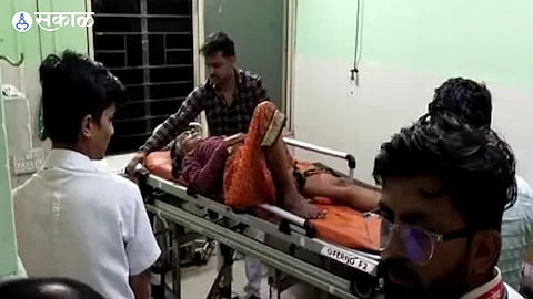 ashadhi wari 2023 beed Accident four women seriously injured d