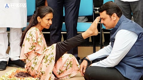 disabled girl who has no hands will be given an artificial hand MNS Tulsi Joshi says