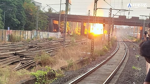Fire on track leading to CST due to shock circuit Mumbai