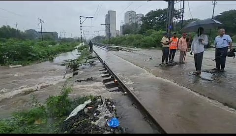 mumbai rain update railway service stop due to heavy rain railway track under water
