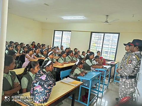 किशोरवयीन विद्यार्थिनींसाठी
दामिनी पथकाकडून चर्चासत्र
