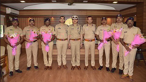 Ritesh Kumar and Police team