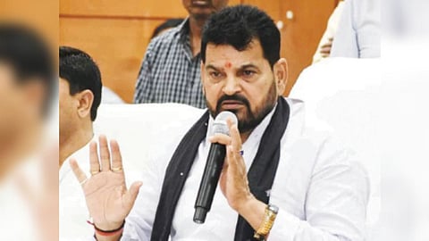 wrestlers protest 18 bjp mp sexual harassment accused brij bhushan supporters file nominations for wfi elections