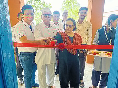 निरगुडसर येथे आयबीटी लॅबचे उद्घाटन