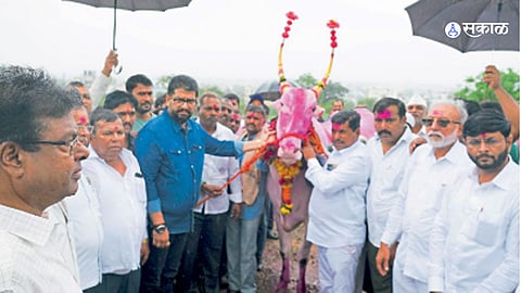 MLA Shivendrasinh Raje Bhosale Udayanraje Bhosale Criticism politics