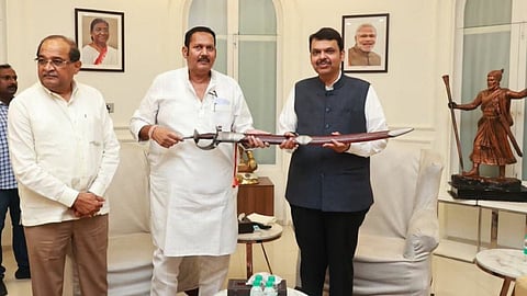 Udayanraje Bhosale Devendra Fadnavis