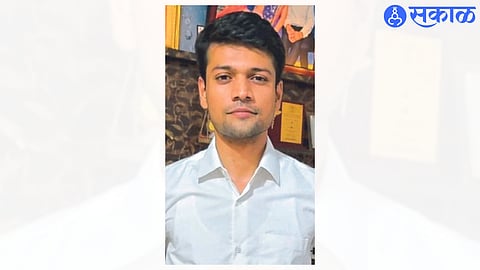 Dr Ghanshyam Patil will be appointed as Flying Officer jalgaon news