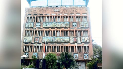 Raigad zilla parishad Building Dangerous Disclosure in Structural Audit in 2021