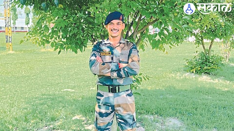 Accidental death of soldier nashik accident news