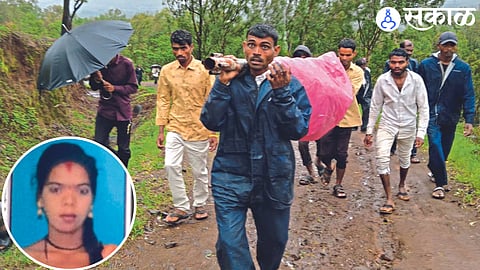 death of pregnant woman was due to excessive bleeding and an increase in bp nashik news