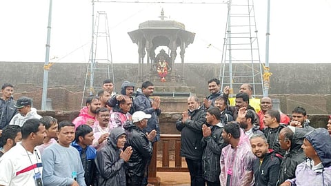 Raju Shetti Raigad Fort
