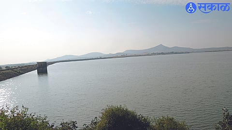 Malangaon project filled to capacity due to heavy flow in Amli area and source of river Kan.