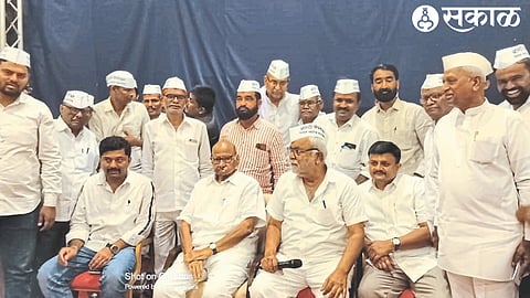 NCP President Sharad Pawar along with senior leader Manikrao Shinde and workers