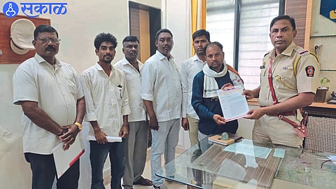 Officials of tribal organizations while giving a statement at the office of the Superintendent of Police.